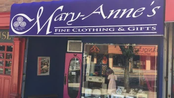 Web image: Clarke And Son Signs Awnings 22