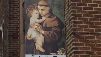 Photograph: Clarke And Son Signs Banners 15