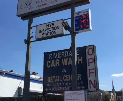 Web image: Clarke And Son Signs Lightboxes 17